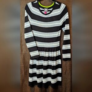 -Vince Camuto Dress - Size Small